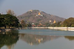 42-Moat around the Royal Palace with Manalay hill